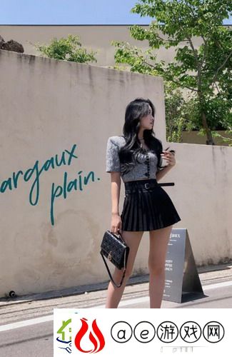 pansy中老年妈妈：为中老年女性设计的时尚与优雅-展现出独特的魅力与自信！