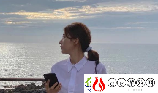 白丝校花-扒开美腿甜美电影：原来是这样！-卡手游