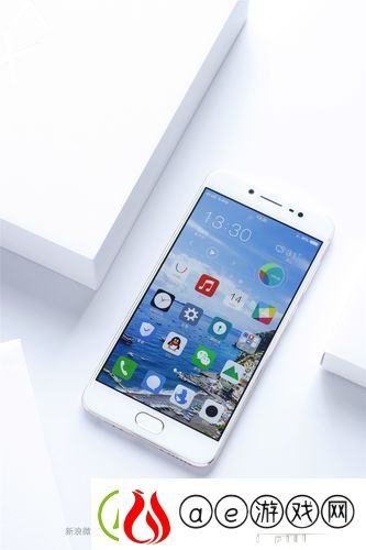 任你躁x7x7x7-网友：生活就是要这样的热烈！