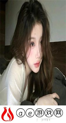 YSL蜜桃色5度：感受独特色彩的魅力与设计感