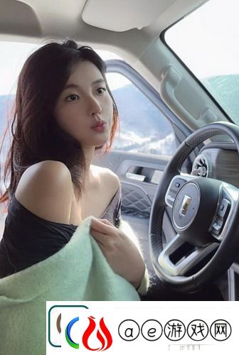 臭小子姨妈腰快断了：家庭琐事中的幽默与烦恼-生活中的小插曲令人捧腹不已！