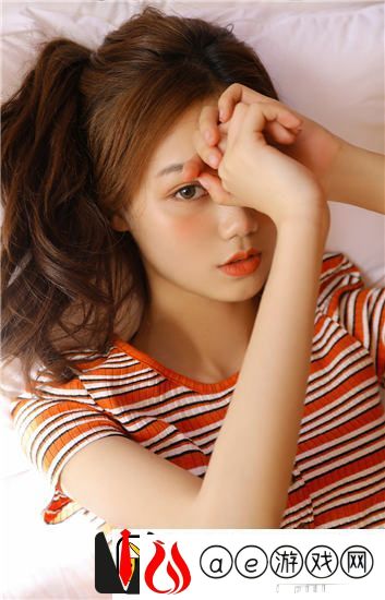 女学生被 c 扒衣服英文网站引爆网络，网友：这种行为无法容忍！
