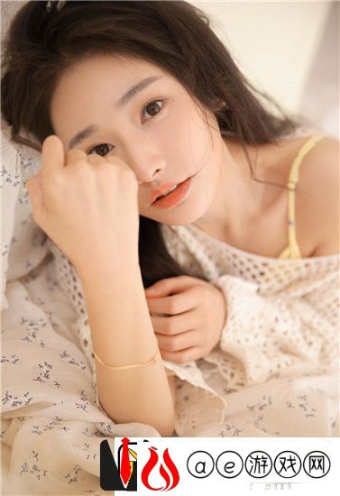 女被 c 黄扒衣服91引发热议，网友：网络暴力的后果无法估量！
